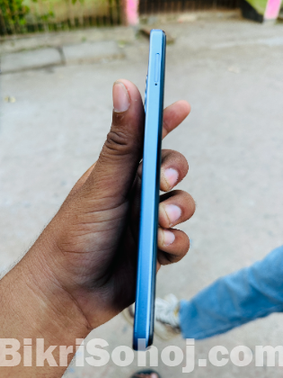 Motorola Moto G34 5g with Full box